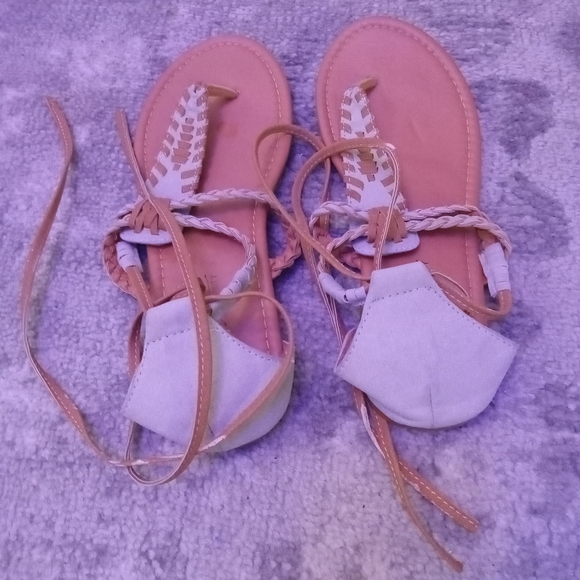 Womens Sandals From Love's University Size 11 - Picture 3 of 10